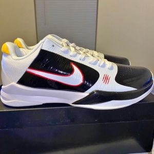 Kobe Bryant basketball shoes